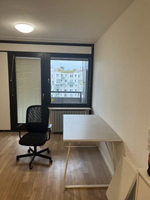 2er WG-ZI. 20m2 mit Balkon, voll möbliert