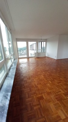 Ansprechende lichtdurchflutete 3-Zimmer-Wohnung mit Balkon Terrasse und Panoramablick in Wetzlar barrierefrei 10 min. fußläufig zur Stadt