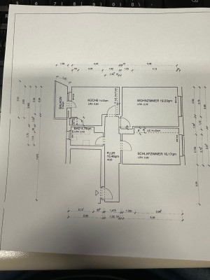 gut geschnittene, helle 2-Zimmer Balkon Wohnung