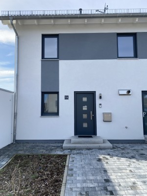 Vermiete Doppelhaushälfte/Wohnung in 74924 Neckarbischofsheim