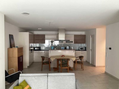 Geschmackvolle 2-Zimmer-Wohnung in Fahrenzhausen