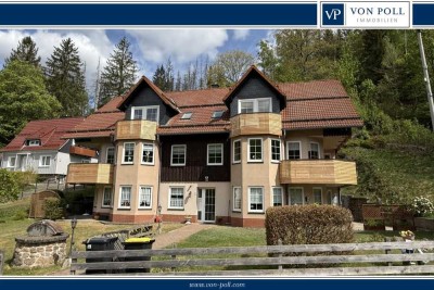 Schöne, ruhig gelegene 3 Zimmer Wohnung mit 84 m²  Wohnfläche in 2. OG/DG und eigenem Carport