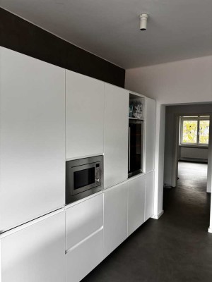 Helle 2,5-Zimmer Wohnung mit Balkon im 2. OG in Karlsruhe Weststadt