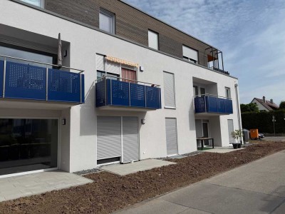 3.-Zi.-Neubau-Wohnung mit Aufzug, barrierefreies Bad, Hausmeisterservice
