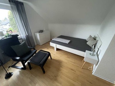 Möblierte 1-Zimmer-Wohnung in Ratingen-Lintorf