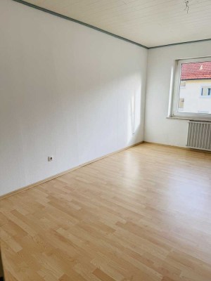 Helle 3-Zimmer Wohnung im 3. OG mit Balkon in Nürnberg-St. Leonhard
