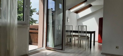 Helle 3-Zimmer Dachwohnung mit Balkon in Salzburg