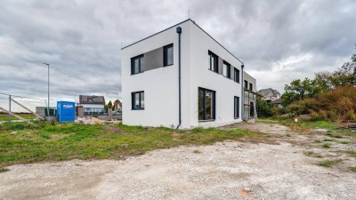 JETZT SCHLÜSSELFERTIG ! Moderne Doppelhaushälfte in Lassee - Perfektes Zuhause zum Erstbezug für die ganze Familie!