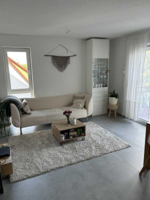 Helle 2-Zimmerwohnung mit Balkon