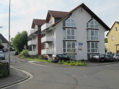 Cölbe -MR, Wunderschöne 3 Zimmer-Wohnung mit Einbauküche & 2 Balkonen