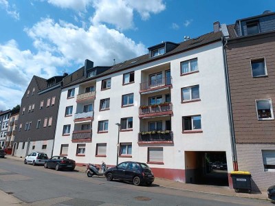 Helle Dachgeschosswohnung mit 3 Räumen in Essen - Borbeck