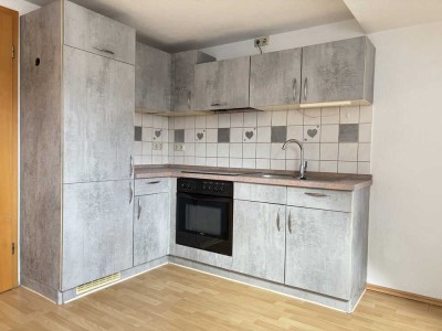 3-Raumwohnung mit Küche!