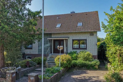 Wohnoase mit Doppelgarage - inmitten der Lüneburger Heide**