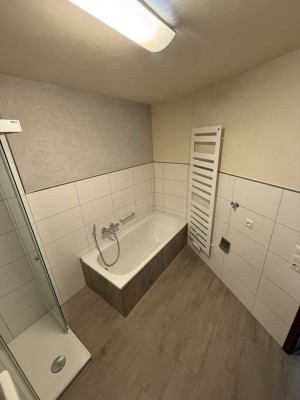 2 Zimmer Wohnung mit 2 Balkone mit Aussicht in zentrumsnaher Lage