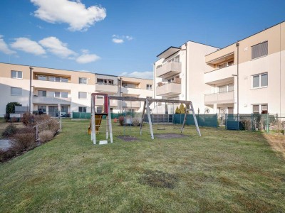 SONNIGE, BARRIEREFREIE 4-ZIMMER-WOHNUNG MIT BERGBLICK IM HERZEN VON VORCHDORF