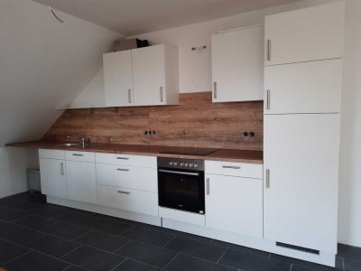 Moderne 4‑Zimmer Dachgeschosswohnung in Dörpstedt