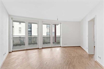 Helle 2 Zimmer Wohnung mit Einbauküche und Balkon