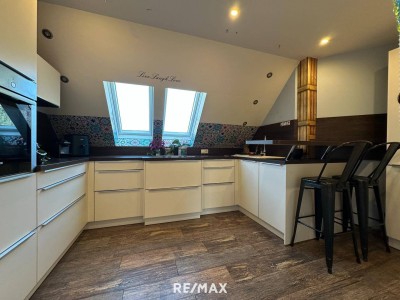 3- Zimmer Dachterrassenwohnung ausbaufähig auf 4 Zimmer Wohnung!