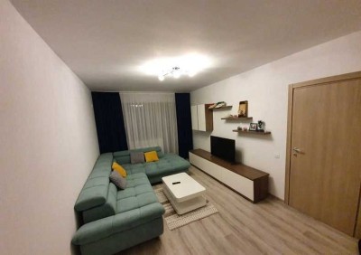Geschmackvolle, gepflegte 2-Zimmer-Wohnung mit Einbauküche in Rostock