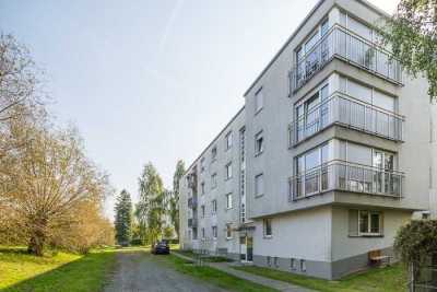 renovierte 1-Zimmer-Wohnung mit neuer Einbauküche