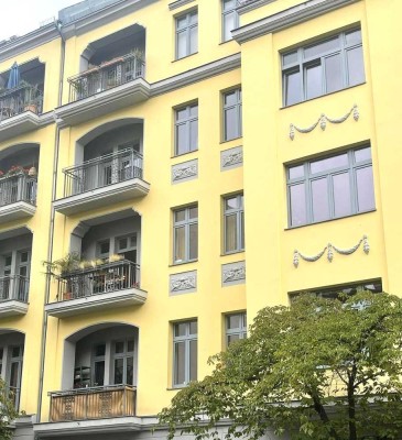 Top Lage - Große helle 2 1/2 Zimmerwohnung Altbau Maisonette im Prenzlauer Berg - Ruhige Lage