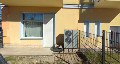 Barrierefreie 4 Zi.- Whg in Alt- Tegel mit Terrasse und Garten