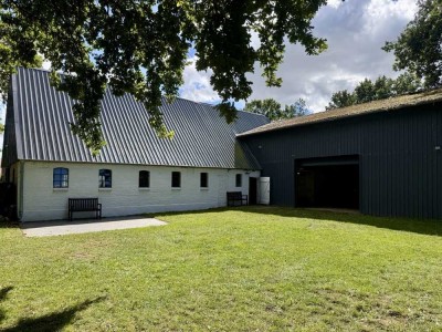 Verkauf eines gepflegten Resthofes mit Hausweide und Pferdeboxen in Linden