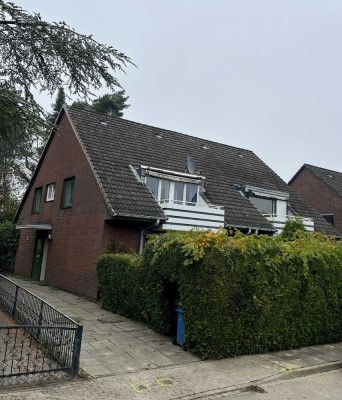 DHH mit viiel Potential v/a privat (500 m Schnelsen)