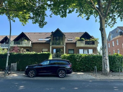 Charmante Dachgeschosswohnung mit Balkon in Meerbusch - Büderich!