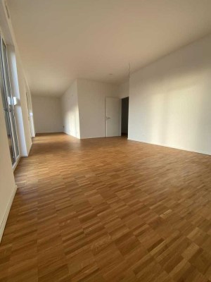 Demnächst frei! 5-Zimmer-Wohnung in Düsseldorf Unterbach