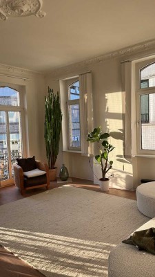 Möblierte helle Wohnung in zentraler Lage - auch auf Zeit