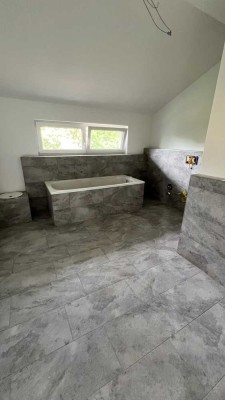 Günstige 6-Zimmer-Doppelhaushälfte mit gehobener Innenausstattung in Fischach