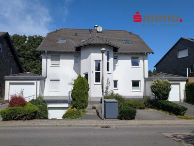 Stilvolle Maisonettewohnung mit zwei Balkonen und Wohlfühlambiente in Aachen-Lichtenbusch