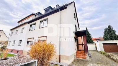(R)eserviert!Solides Ein- bis Dreifamilienhaus + zwei Garagen mit großem Grundstück