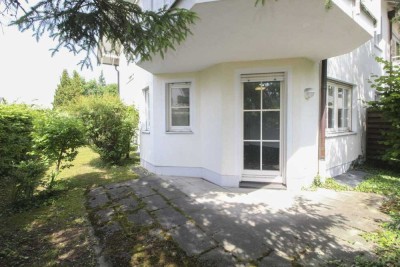 Helle 2-Zimmer-Gartenwohnung mit Souterrain, Terrasse, Südwest-Garten und Tiefgarage!