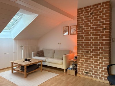 5 Zimmer Dachgeschosswohnung mit 3 Balkonen zu vermieten