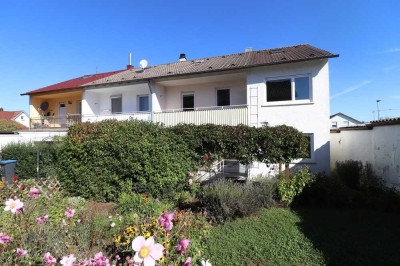 Renovierungsbedürftiges Reihenendhaus mit Garten und Garage in Top Lage Münsingens
