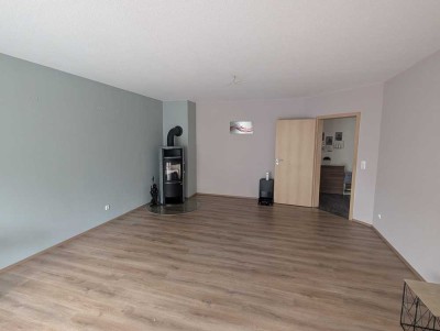 Provisionsfreie 4-Zimmer- Eigentumswohnung mit Garten & Garage in Braunschweig-Broitzem
