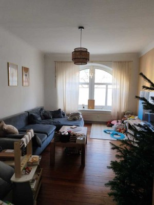 Nachmieter gesucht – stilvolle Altbauwohnung mit Terrasse, Kamin & Tageslichtbad in Stralsund