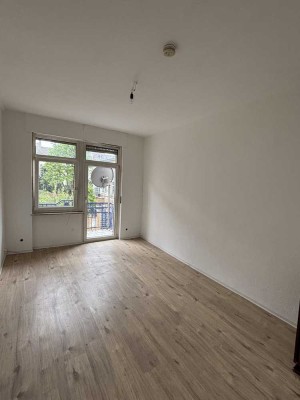Ansprechende 2-Raum-Wohnung mit EBK und Balkon in Mannheim