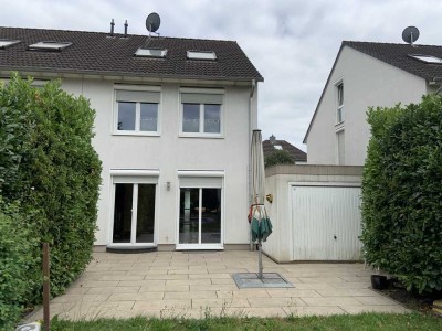 Charmante DHH in Duisburg Alt-Homberg — Ihr neues Familienzuhause! von privat - keine Maklergebühren