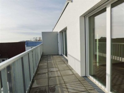 Tolle 5 Zi-Maisonette Whg. mit Balkon und DG-Terrasse, TG-Stellplatz!