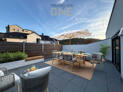 4,5% Rendite! Großzügige Dachterrassen-Wohnung mit Penthouse-Flair in KfW-55 Bauweise, Bj. 21