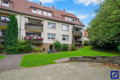 Bezugsfrei: Dachgeschosswohnung für Anleger oder Eigennutzer