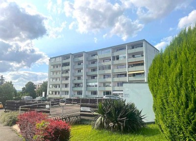 Schicke, modernisierte 2-Zi-Wohnung mit Loggia, Fernblick, Aufzug und Garage in Göttingen-Geismar !