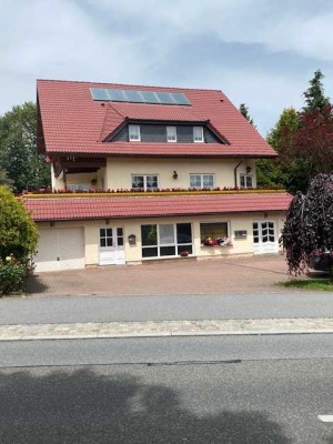 Modernisiertes Mehrfamilienhaus mit 3 Wohnungen in Löbau-Lawalde