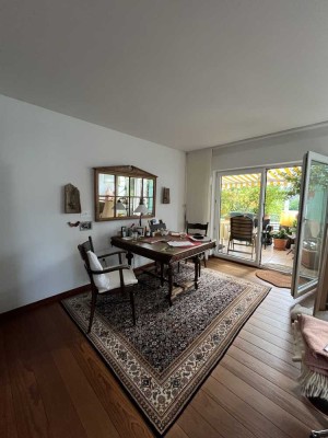 Helle 3-Zimmer-Wohnung mit Balkon, Stellplatz und zusätzlichem Stauraum in Dormagen-Mitte