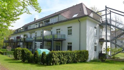 Gemütliche 3-Raum-Wohnung mit Einbauküche in ruhiger Waldrandlage