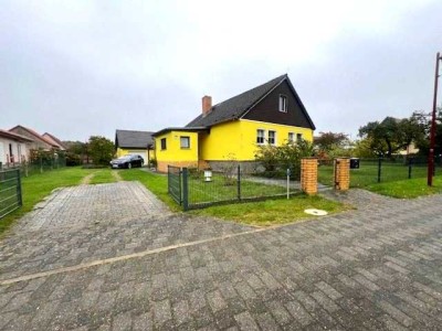 Bezugsfreies modernisiertes EFH mit Garten, Nebengelass und Garage
