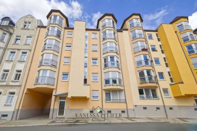Ihr neues Zuhause: Charmante 2-Raum-Wohnung in ruhiger Lage mit Tiefgaragenstellplatz in Bernsdorf